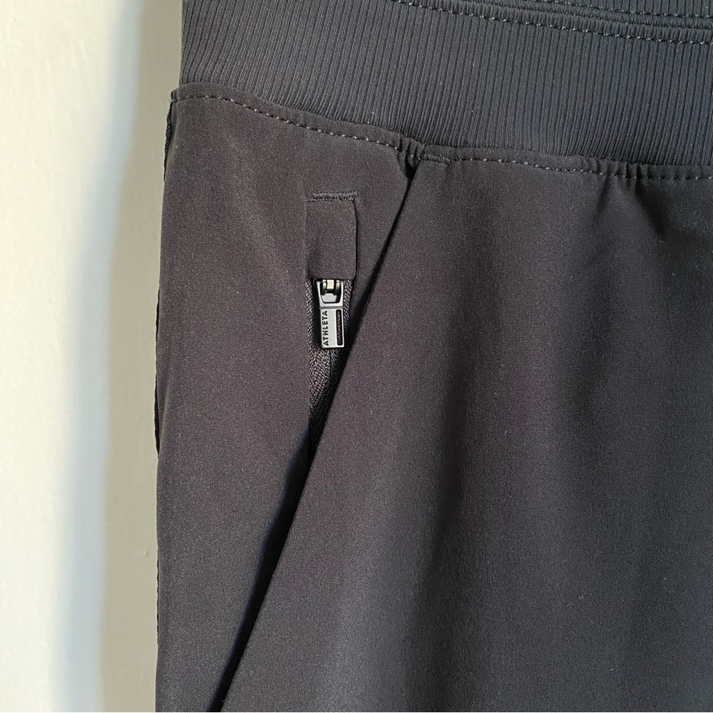NWOT Athleta Nolita Slim Tapered Cropped Pants Black 24 - Picture 5 of 8